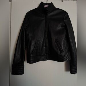 Elegant Black Leather Women's Jacket